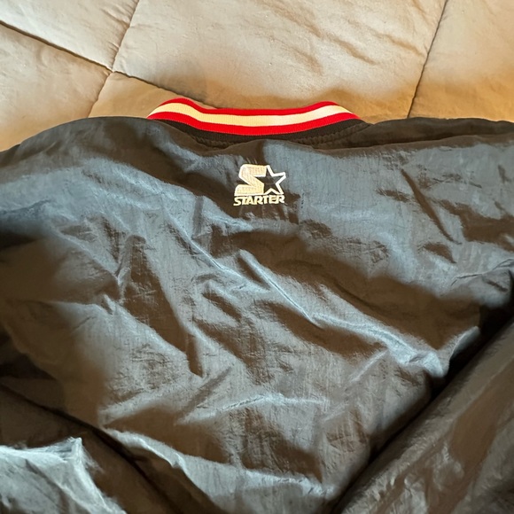 Chicago Bulls NBA Starter Pull Over Basketball - Picture 7 of 7